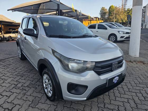 FIAT MOBI 1.0 EVO FLEX LIKE. MANUAL FIAT MOBI 1.0 EVO FLEX LIKE. MANUAL